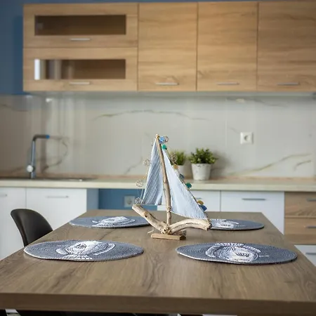 Apartamento Rhombus By The Sea *