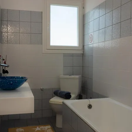 Rhombus By The Sea PalaiónTsiflíkion