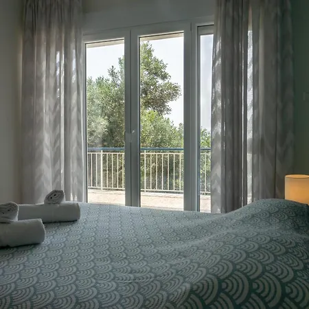 Apartment Rhombus By The Sea