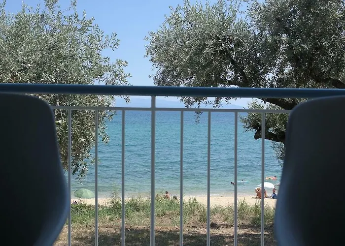 Rhombus By The Sea