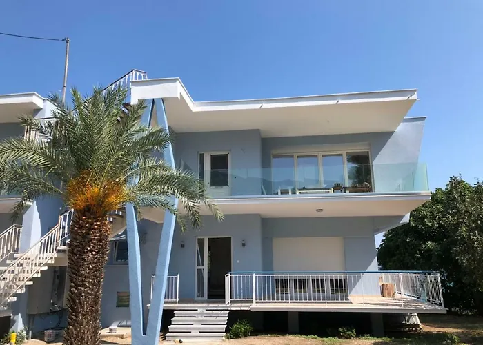 Rhombus By The Sea * Палеон-Цифликион